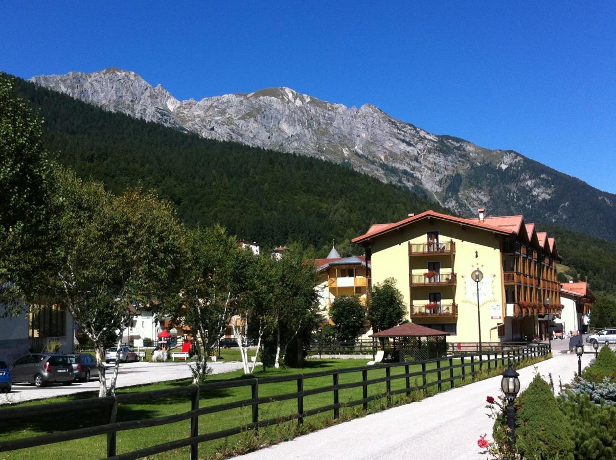 Hotel Al Plan Andalo Buitenkant foto
